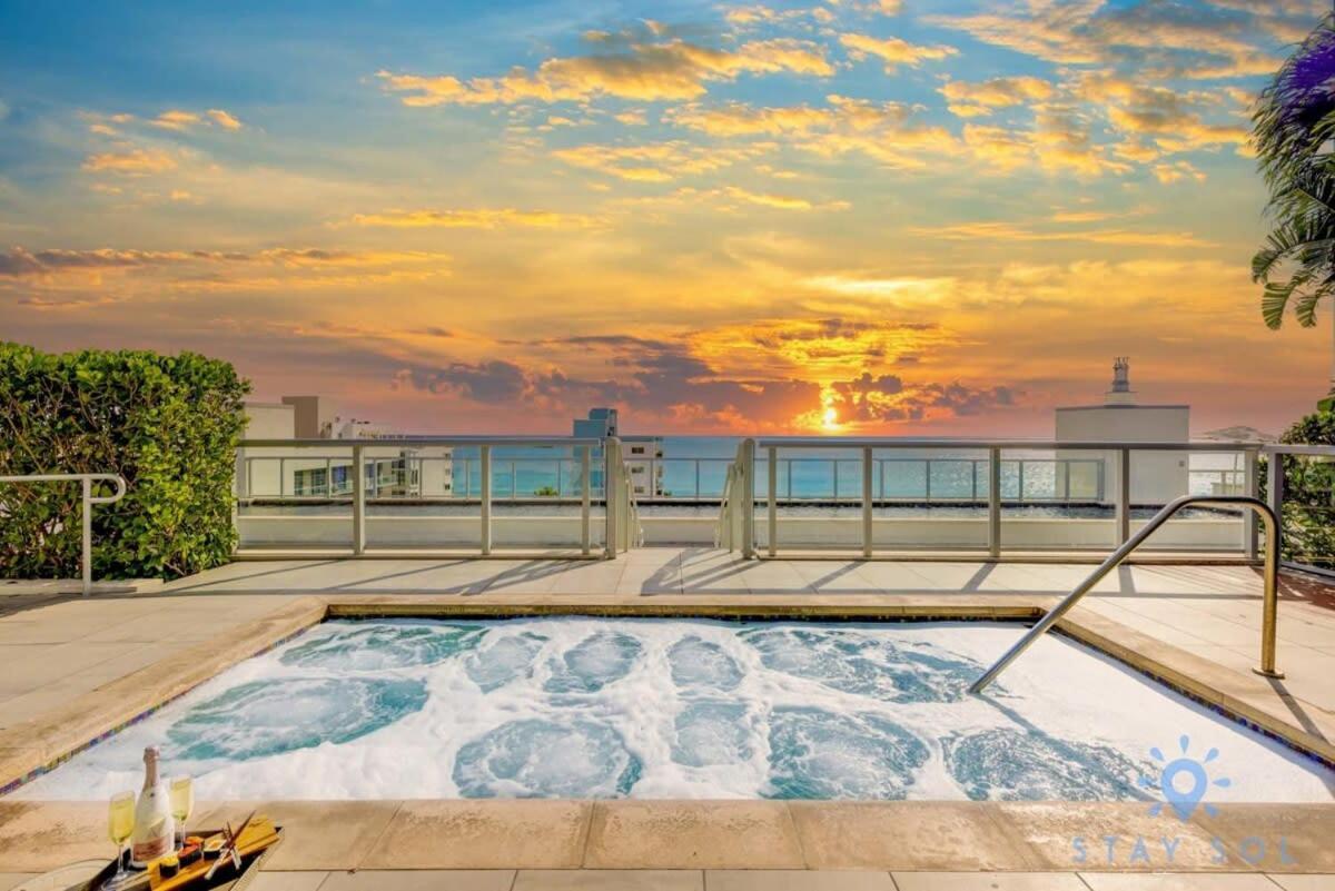 Beachfront Resort - Hot Tub & Pool- Near Beach Hollywood Exterior photo